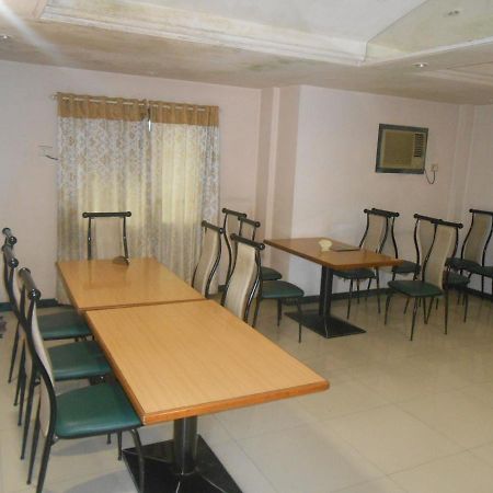 Pooja International Nashik Hotell Eksteriør bilde