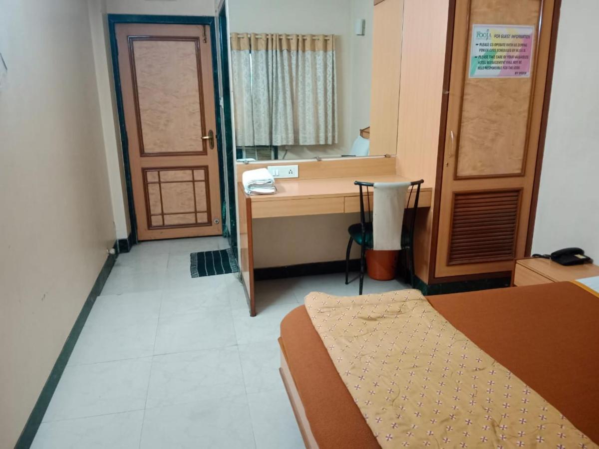 Pooja International Nashik Hotell Eksteriør bilde