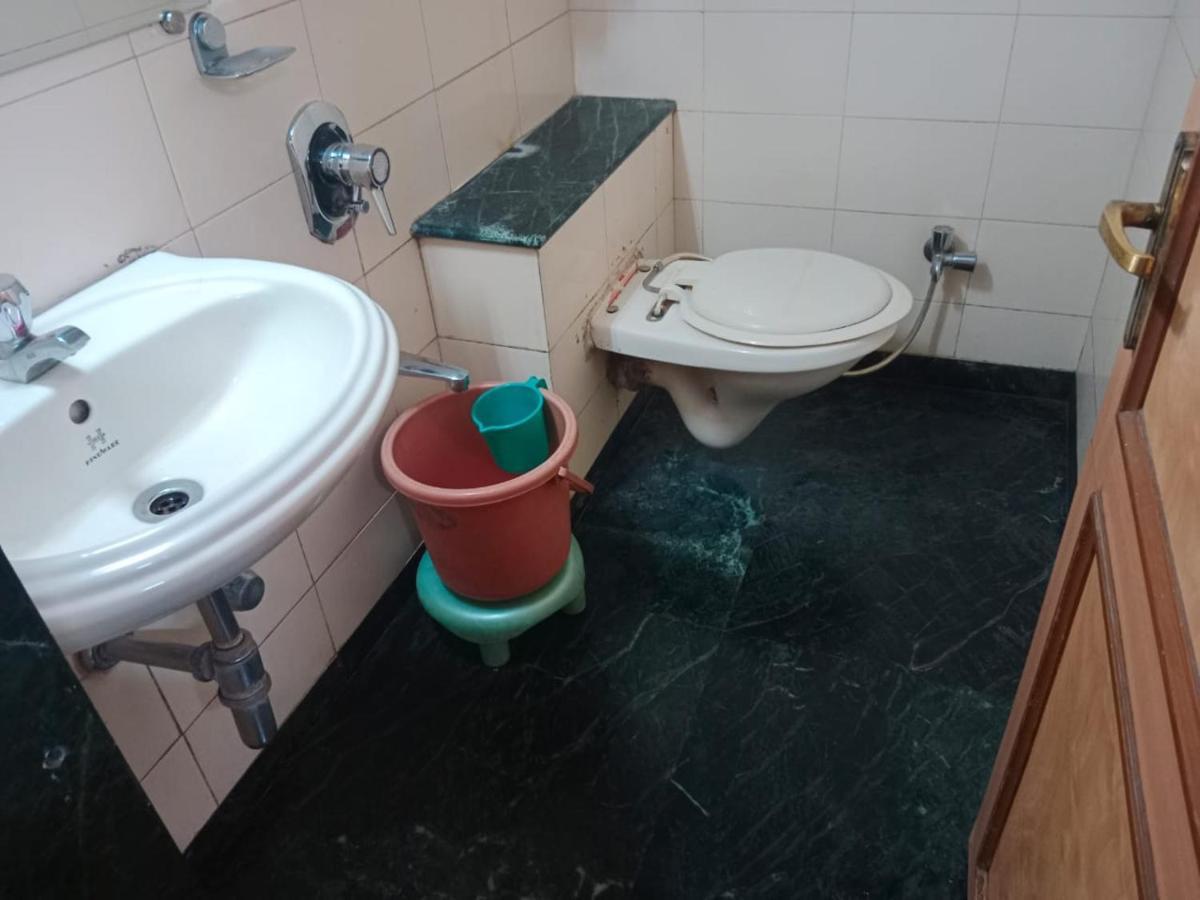 Pooja International Nashik Hotell Eksteriør bilde